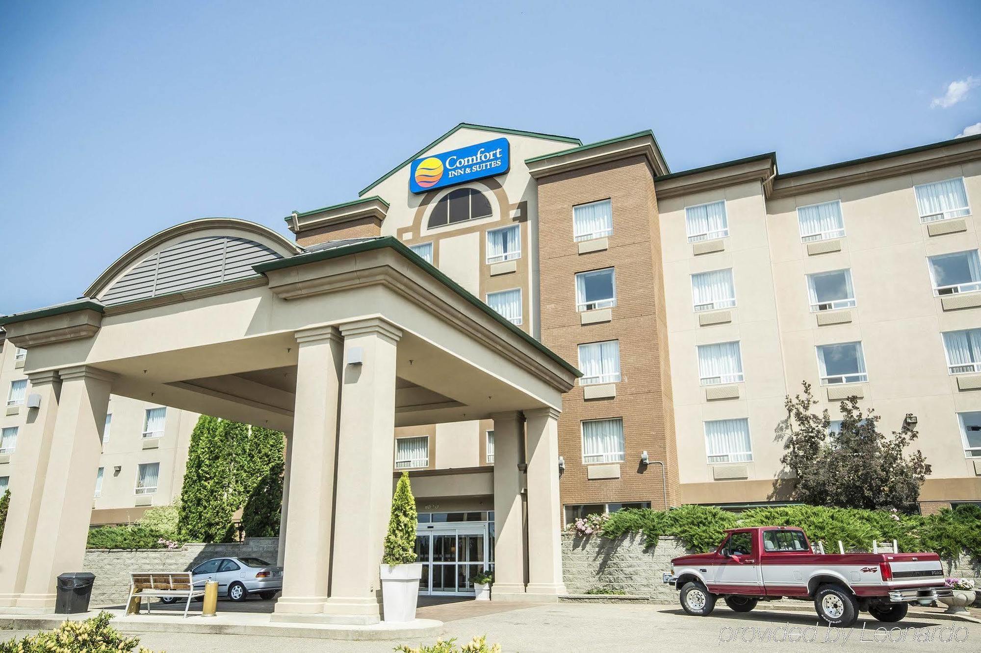 Comfort Inn & Suites Salmon Arm Εξωτερικό φωτογραφία